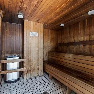 Amazing Views ! Leather Furniture ! Cozy Condo! , Vancouver Canada